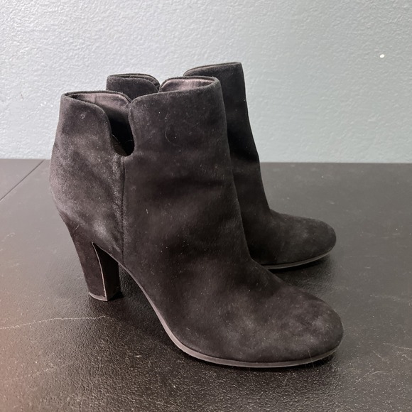 Sam Edelman Shoes - Sam Edelman Shelby Womens Black Suede Ankle Booties Sz 6 Chunky Heel Notch Boot‎